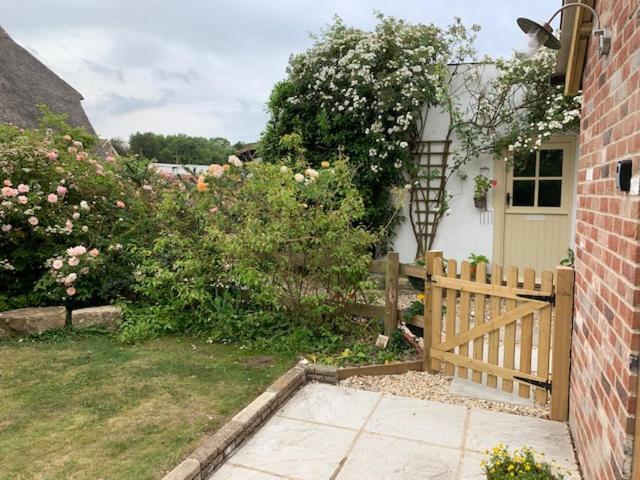 The Piggery At The Cottage Wool Exterior foto